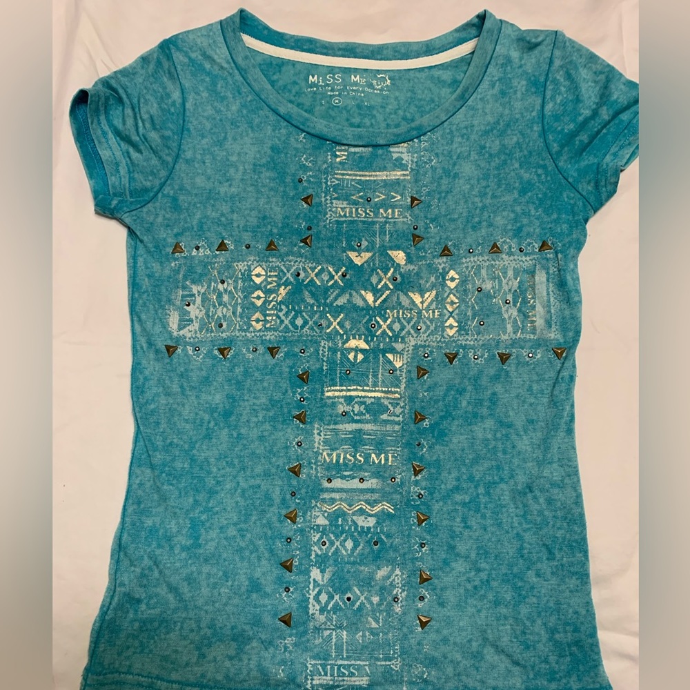Miss Me girls T-shirt size Medium